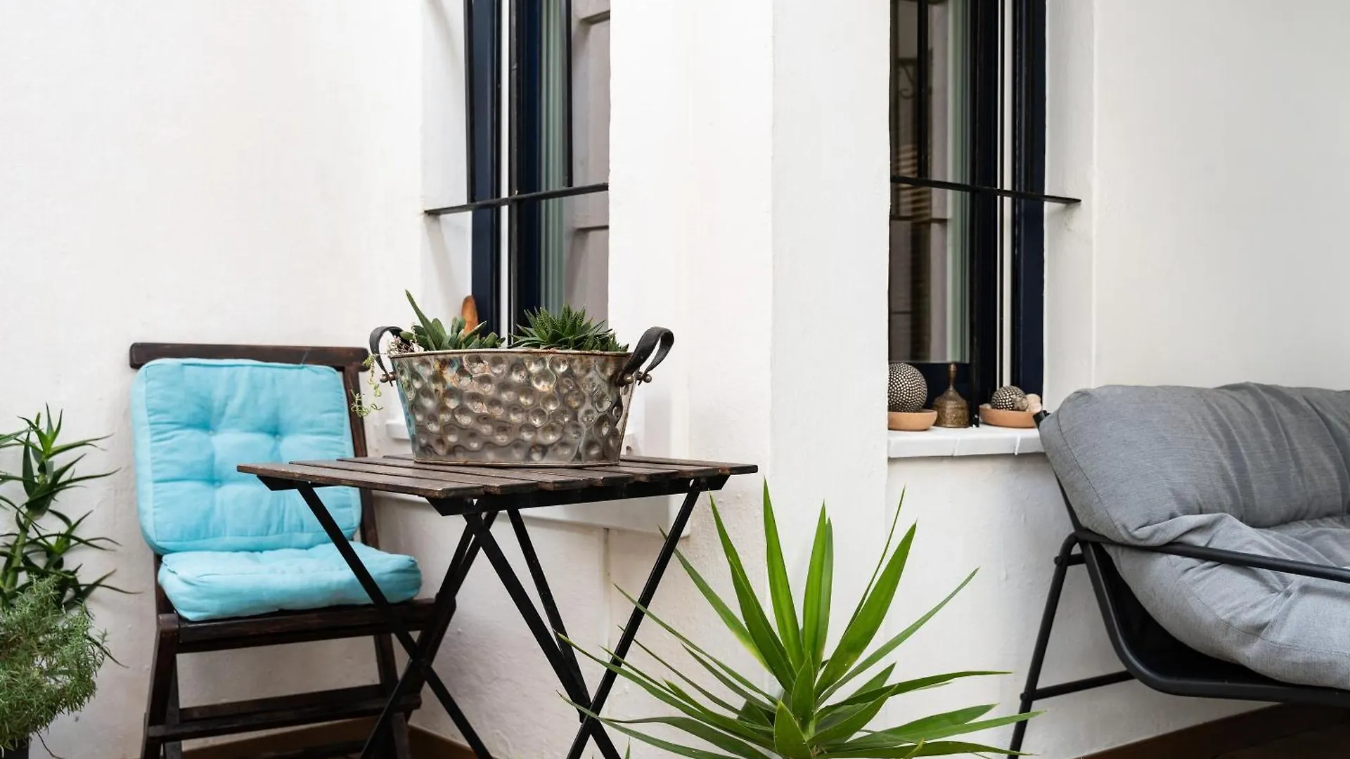 Beautiful Frontline Apartment Marbella